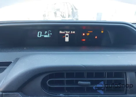 2014 Toyota Prius C One z USA, uszkodzony, nr VIN JTDKDTB3XE1069611